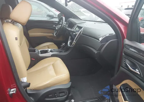 2015 Cadillac Srx Luxury Collection z USA, uszkodzony, nr VIN 3GYFNEE37FS546432